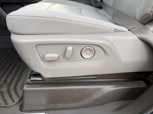 New 2026 Chevrolet Silverado 1500 LT w/ Texas Edition Plus image 25