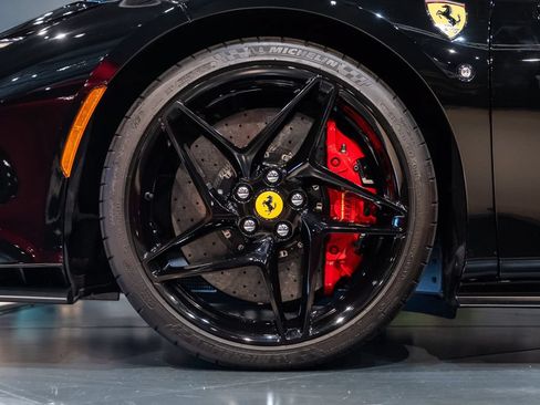 Certified 2023 Ferrari F8 Tributo RWD image 13