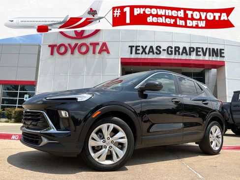 Used 2025 Buick Encore GX Preferred FWD image 1