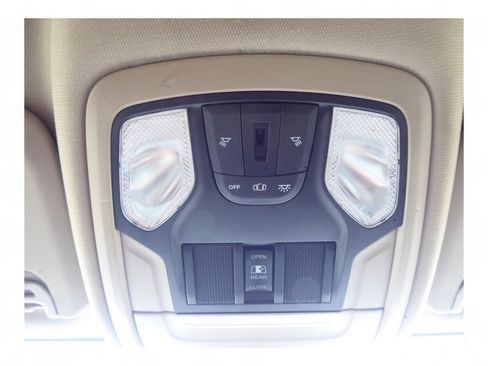 Used 2020 RAM 3500 Tradesman image 17