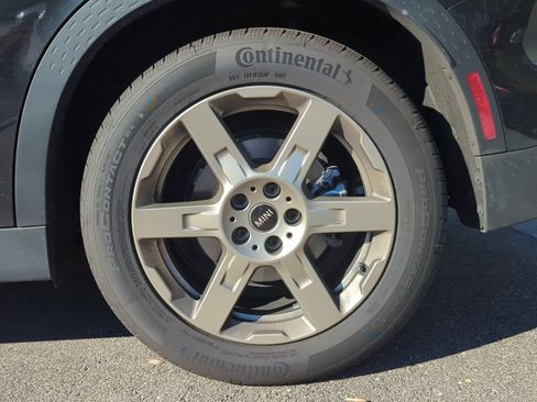 Certified 2025 MINI Cooper Countryman S image 22