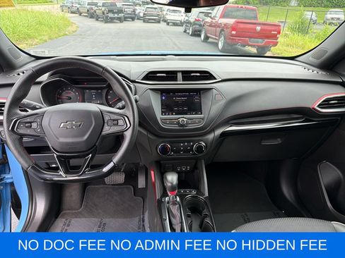 Used 2023 Chevrolet TrailBlazer RS FWD image 14