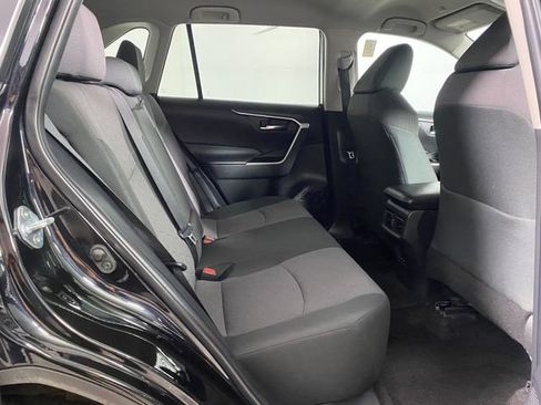 Certified 2024 Toyota RAV4 XLE FWD image 9