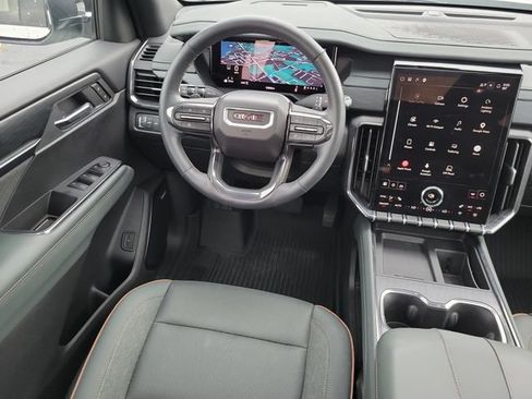Used 2025 GMC Acadia AT4 w/ LPO, Floor Liner Package AWD/4WD image 28