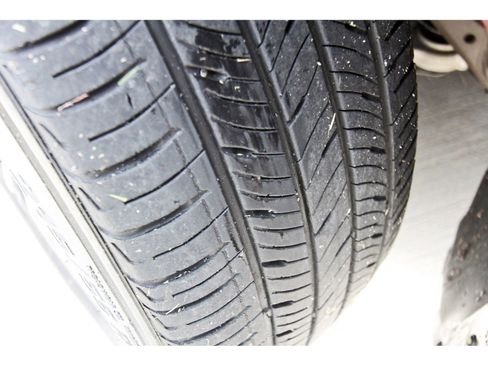 Used 2024 Nissan Altima 2.5 SV image 31