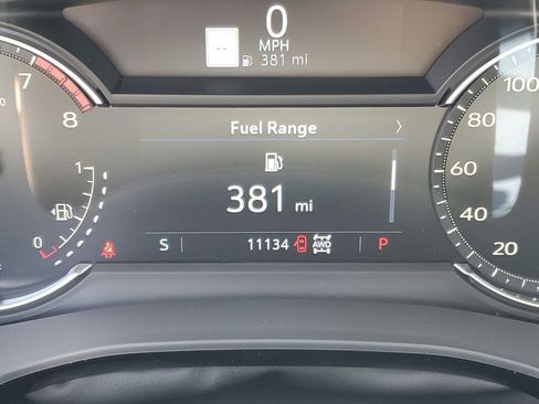 Used 2025 Cadillac XT5 Premium Luxury w/ LPO, Floor Liner Package AWD/4WD image 11