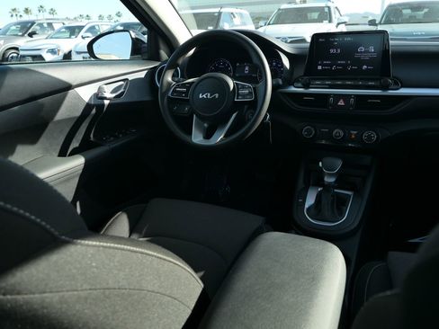 Used 2024 Kia Forte LXS w/ LXS Technology Package image 25