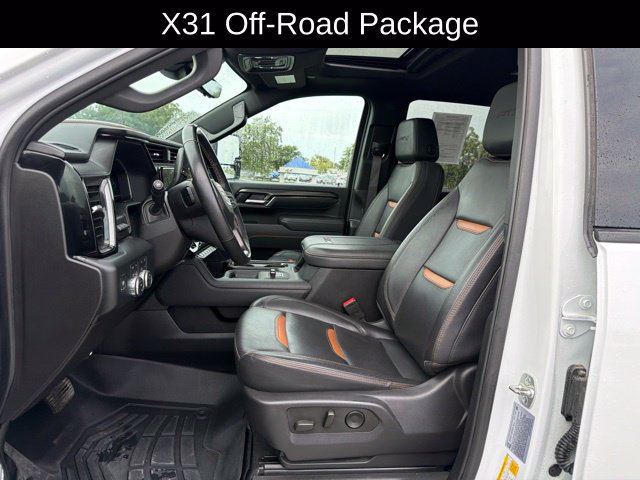 Used 2025 GMC Sierra 2500 AT4 w/ AT4 Premium Plus Package AWD/4WD image 8