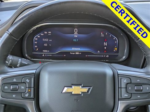 Used 2023 Chevrolet Suburban Premier image 26