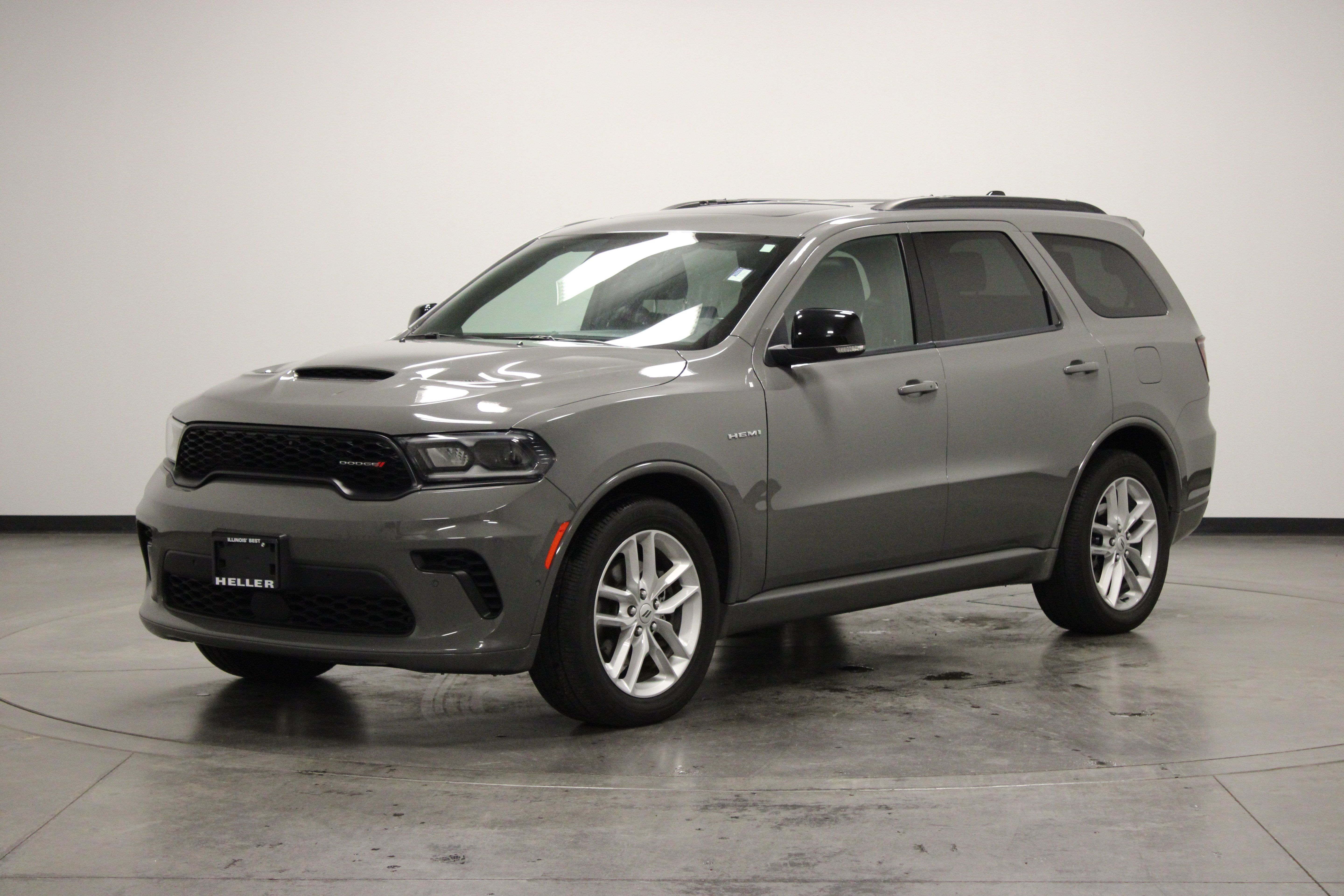 Used 2025 Dodge Durango R/T AWD/4WD image 4