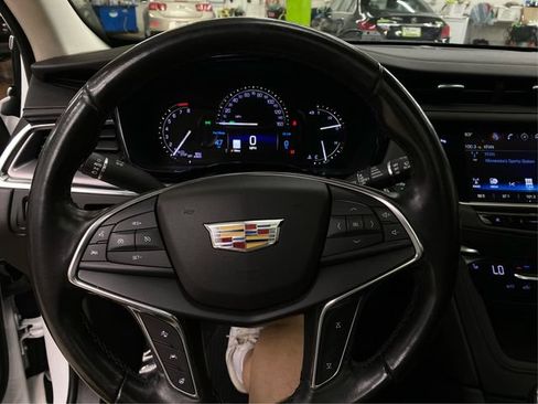 Used 2019 Cadillac XT5 Luxury AWD/4WD image 23