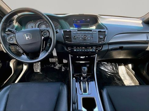 Used 2016 Honda Accord Sport image 7