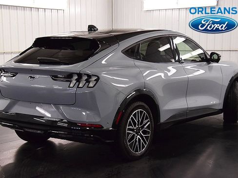 Used 2024 Ford Mustang Mach-E Premium image 7