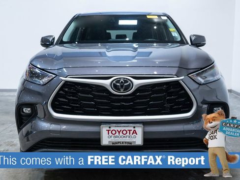 Certified 2024 Toyota Highlander LE image 2