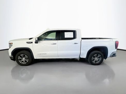 Used 2025 GMC Sierra 1500 SLT AWD/4WD image 5