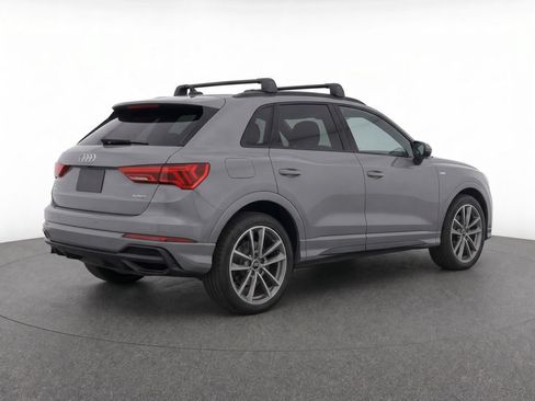 Used 2024 Audi Q3 2.0T Premium AWD/4WD image 4