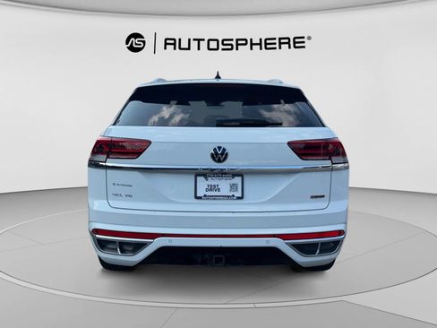 Used 2022 Volkswagen Atlas Cross Sport SEL R-Line AWD/4WD image 7