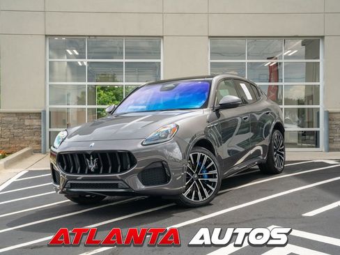 Used 2023 Maserati Grecale Modena AWD/4WD image 1