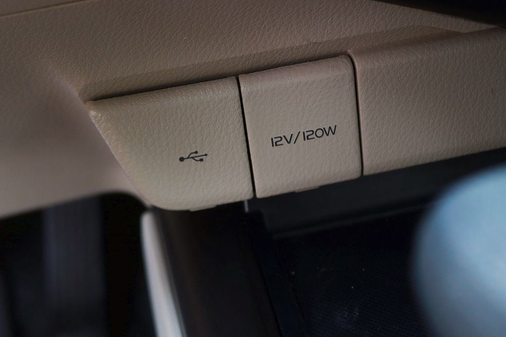 Used 2023 Toyota Camry LE FWD image 21
