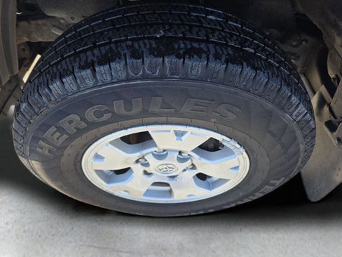 Used 2013 Toyota Tacoma 4x4 Access Cab V6 w/ SR5 Pkg image 67