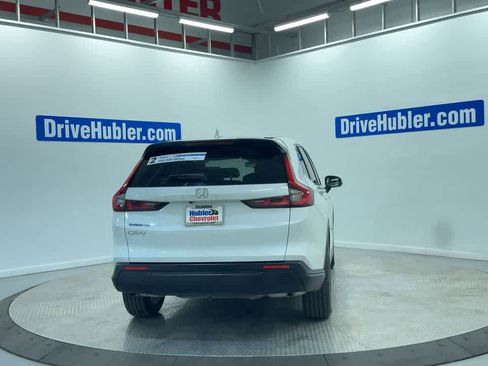 Used 2024 Honda CR-V EX image 2