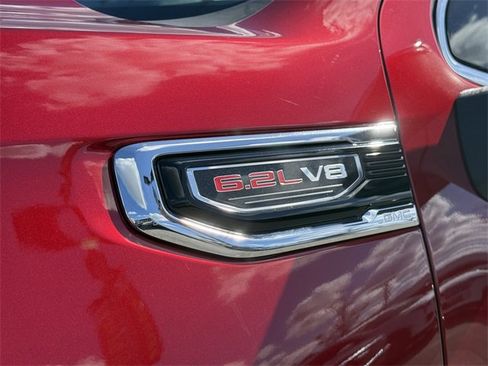 Used 2023 GMC Sierra 1500 SLT w/ SLT Premium Plus Package image 7