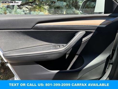 Used 2023 Tesla Model Y Long Range AWD/4WD image 16