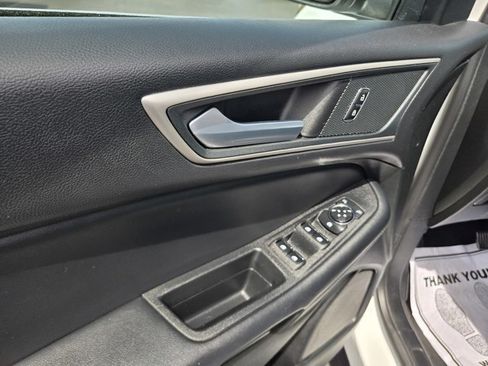 Certified 2024 Ford Edge SEL w/ Convenience Package AWD/4WD image 38