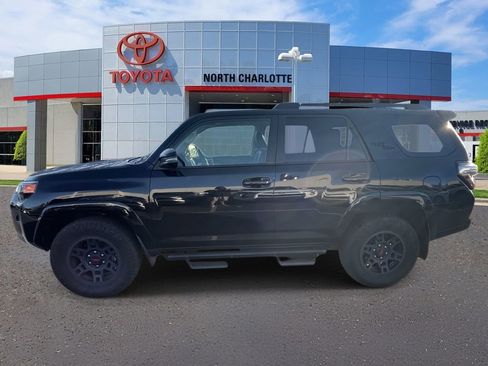 Used 2022 Toyota 4Runner TRD Off-Road Premium image 7