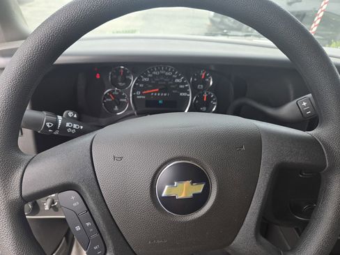 New 2025 Chevrolet Express 2500 w/ Driver Convenience Package image 18