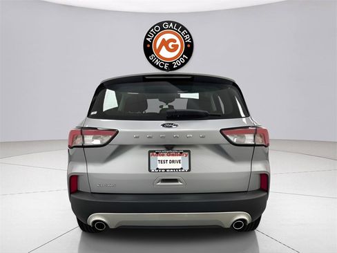 Used 2021 Ford Escape S image 10