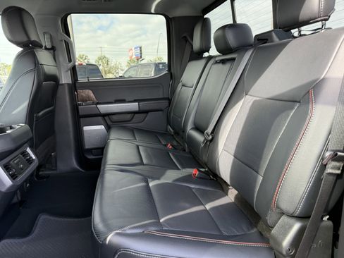 Certified 2024 Ford F250 Lariat w/ Lariat Ultimate Package image 15