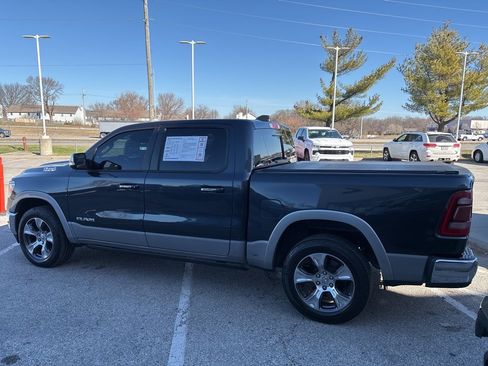 Used 2019 RAM 1500 Laramie image 15