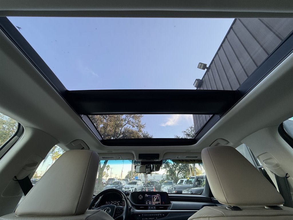 Used 2020 Lexus ES 350 w/ Premium Package FWD image 20