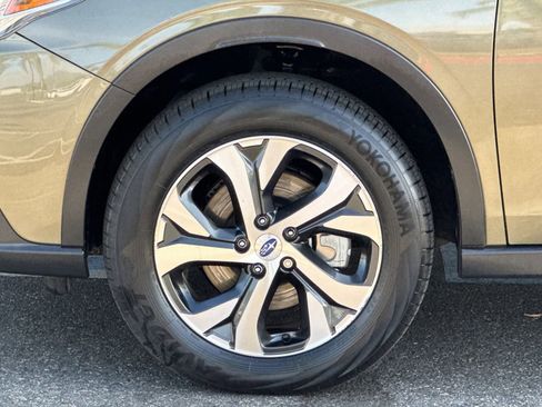 Certified 2022 Subaru Outback Limited AWD/4WD image 30