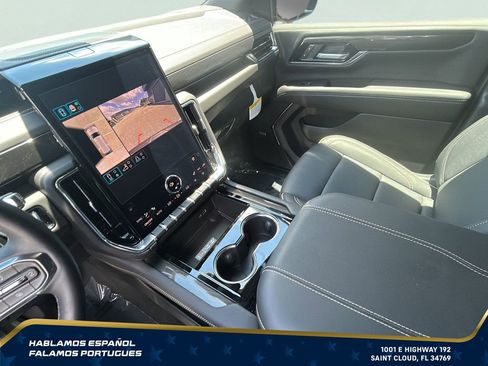 New 2026 GMC Yukon Elevation RWD image 18