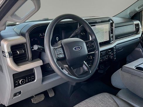 Used 2026 Ford F250 XLT w/ XLT Premium Package AWD/4WD image 17