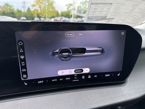 New 2026 Audi Q3 quattro 2.0T AWD/4WD image 6