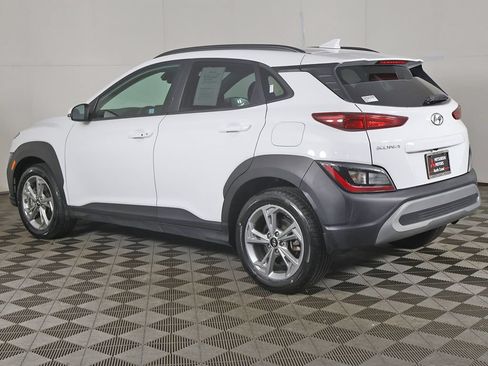 Used 2023 Hyundai Kona SEL w/ Cargo Package AWD/4WD image 8
