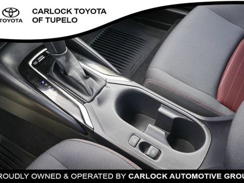 Used 2026 Toyota Corolla SE w/ SE Package FWD image 17