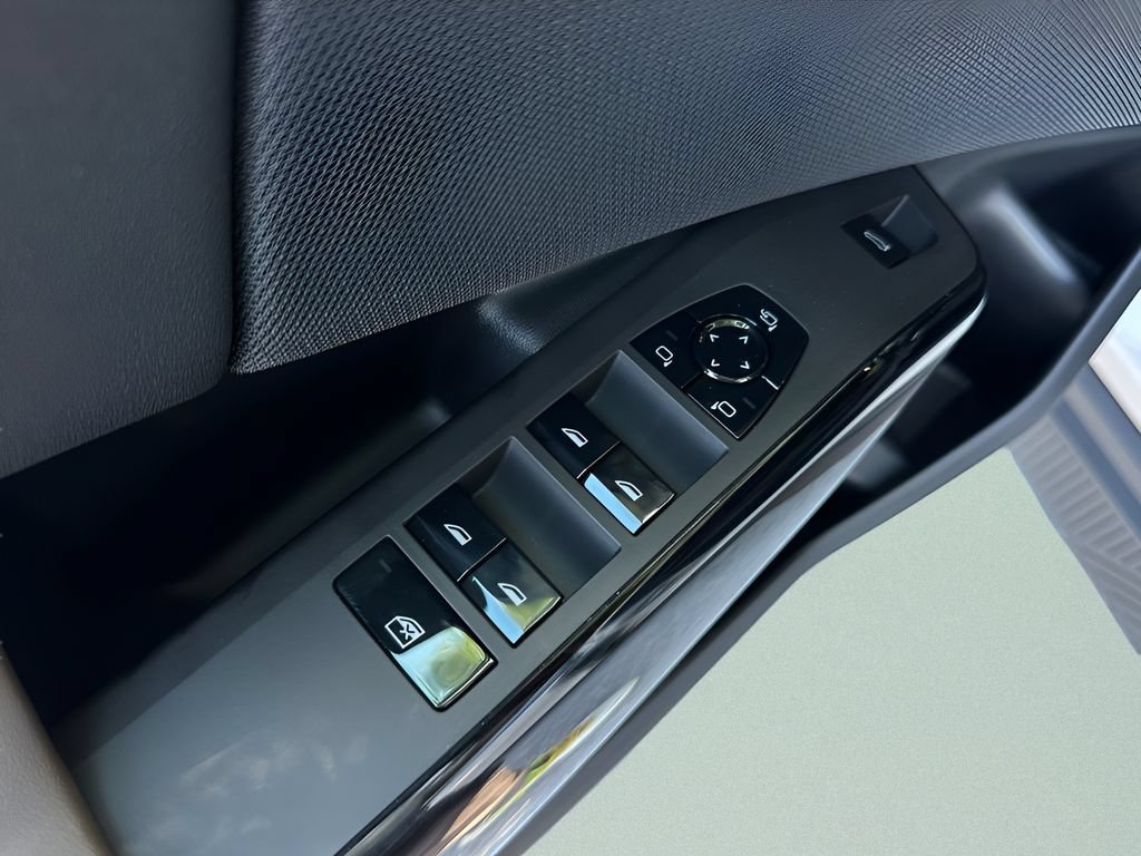 New 2026 BMW X3 xDrive30i AWD/4WD image 12