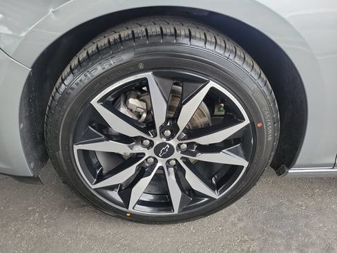 Used 2024 Chevrolet Malibu RS w/ LPO, Floor Liner Package FWD image 32