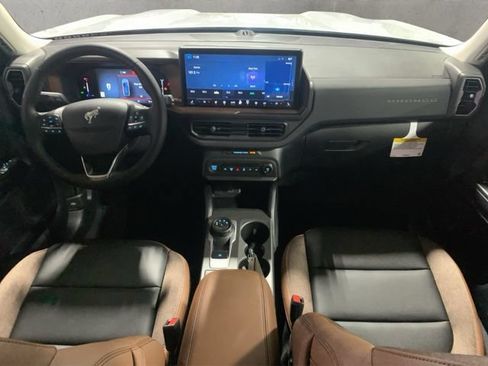 New 2026 Ford Bronco Sport Outer Banks w/ Outer Banks Tech Package+ AWD/4WD image 16