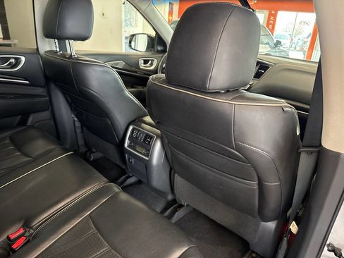 Used 2016 INFINITI QX60 AWD w/ Premium Package image 40