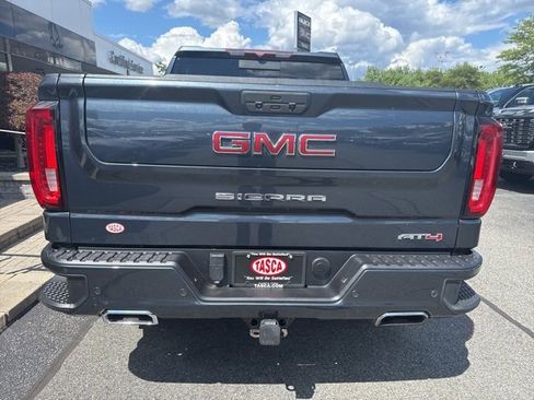 Used 2020 GMC Sierra 1500 AT4 w/ AT4 Premium Package image 6