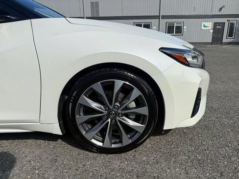 Used 2021 Nissan Maxima Platinum FWD image 28