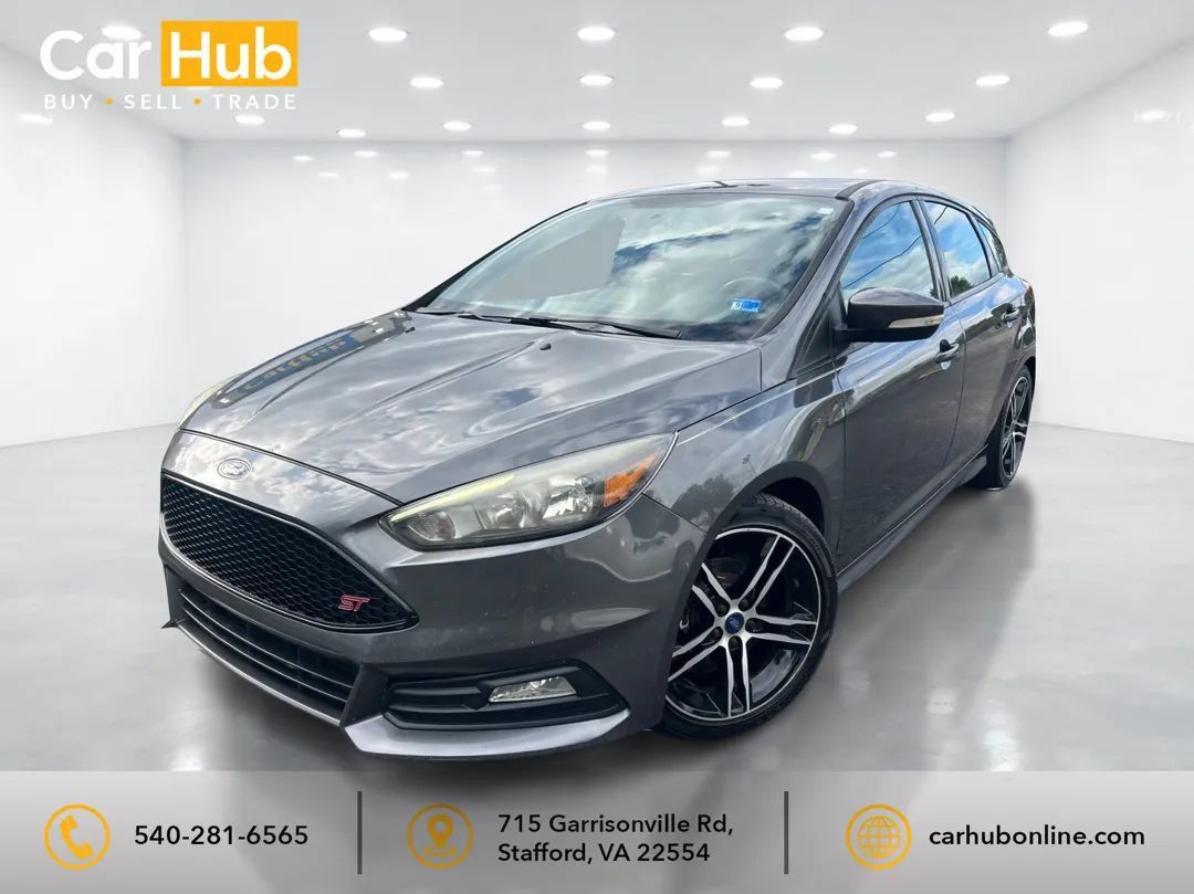 Used 2016 Ford Focus ST FWD image 3
