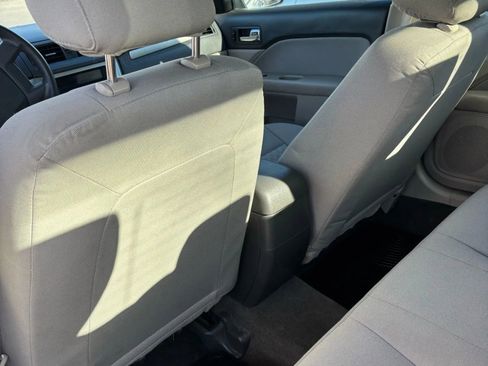 Used 2011 Ford Fusion S image 16