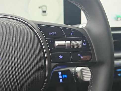 New 2025 Hyundai Ioniq 6 SE image 18