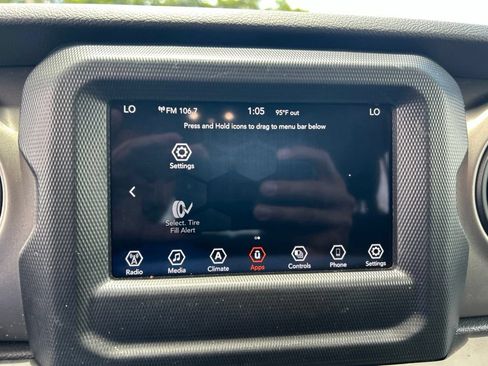 Used 2021 Jeep Wrangler Unlimited Sport AWD/4WD image 37